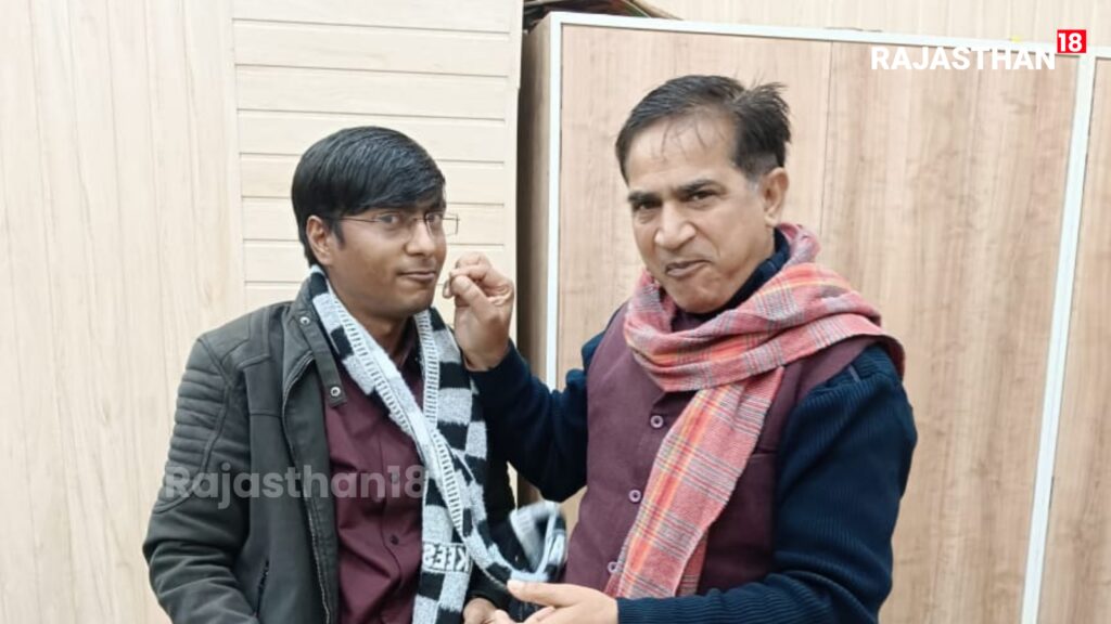 Karauli: Dr. Chandraprakash Prajapat of Masalpur became Assistant Professor of Mathematics