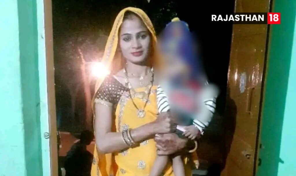 Karauli: Mother jumps into pond to save daughter in Karasai village, both die