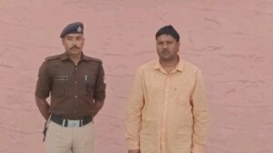 Sawai Madhopur: RPF arrested a person making reels on the railway track 20260309_213620