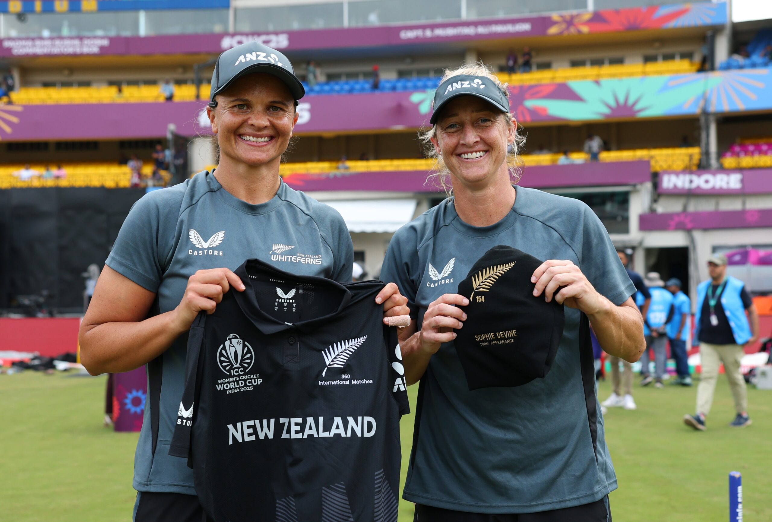 Suzie Bates and Sophie Devine Return as New Zealand Name Squad for South Africa T20I Series