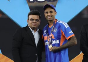 BCCI Announces ₹131 Crore Reward for Team India After T20 World Cup 2026 Triumph Oplus_16908288