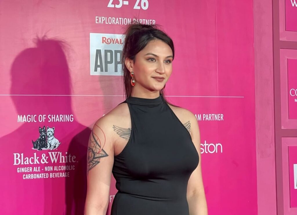 Anaya Bangar’s Instagram Subscription Model Creates Buzz Online