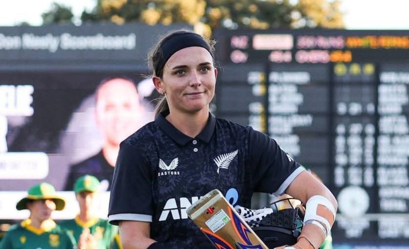 Amelia Kerr