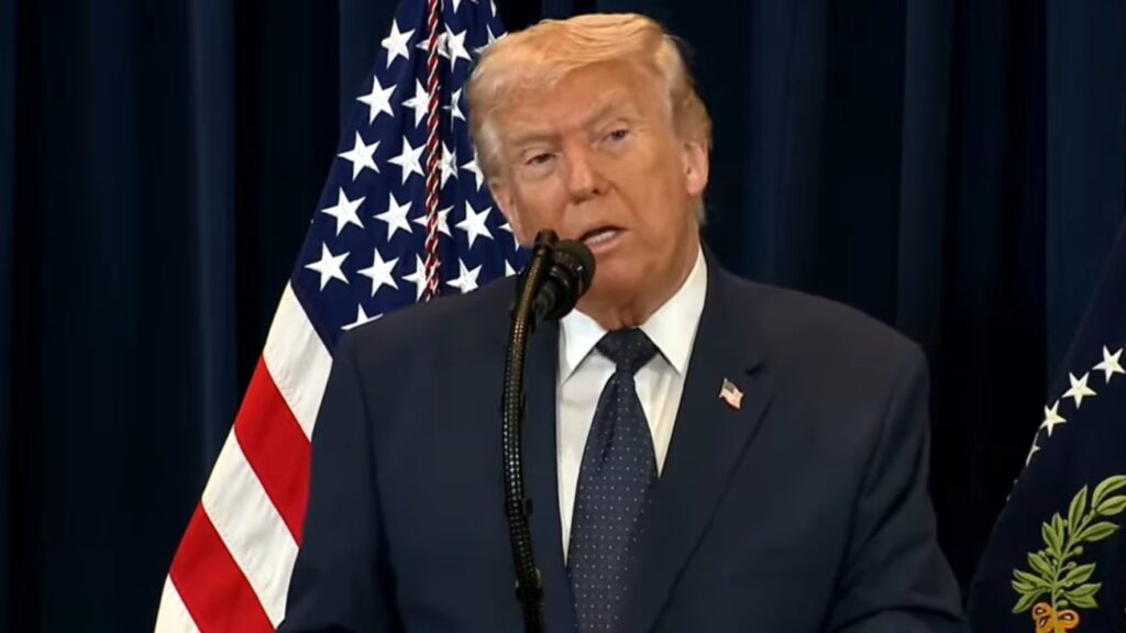 Trump Escalates Trade Pressure on Europe, Announces 25% Tariff on Imported Vehicles
